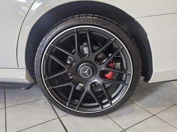 MERCEDES-BENZ E CLASS 2.0 E220d AMG Line