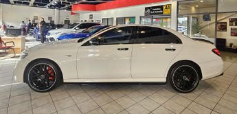 MERCEDES-BENZ E CLASS 2.0 E220d AMG Line
