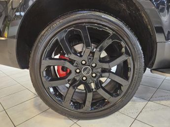 LAND ROVER RANGE ROVER SPORT 3.0 SD V6 HSE