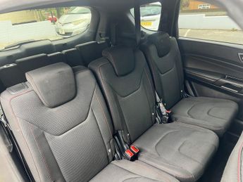 FORD S-MAX 2.0 EcoBlue ST-Line