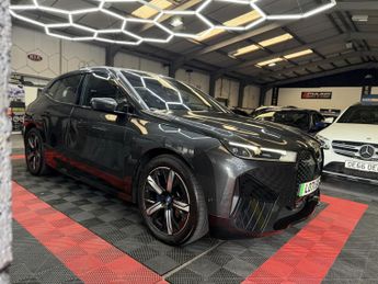 BMW IX iX xDrive40 M Sport