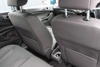 FORD FIESTA 1.0 T EcoBoost Zetec