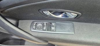 RENAULT MEGANE 1.5 Knight Edition ENERGY dCi 110 Stop & Start