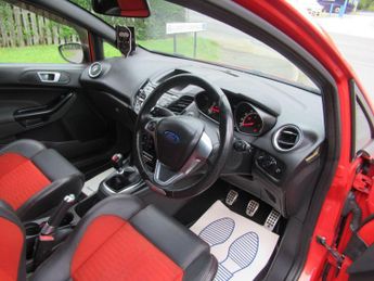 FORD FIESTA 1.6T EcoBoost ST-2 Euro 5 3dr