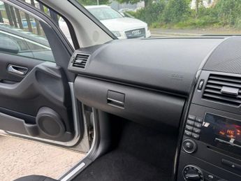 MERCEDES-BENZ A CLASS 2.0 A160 CDI Classic SE