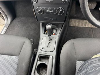 MERCEDES-BENZ A CLASS 2.0 A160 CDI Classic SE