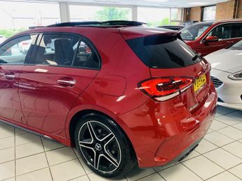 MERCEDES-BENZ A CLASS 2.0 A200d AMG Line Edition