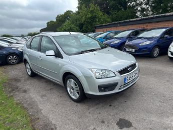 FORD FOCUS 2.0 Ghia