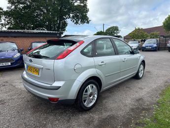 FORD FOCUS 2.0 Ghia