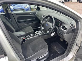 FORD FOCUS 2.0 Ghia