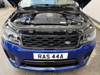 LAND ROVER RANGE ROVER SPORT 5.0 P575 V8 SVR