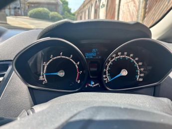 FORD FIESTA 1.0 T EcoBoost Titanium