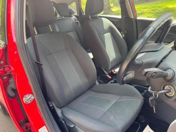 FORD FIESTA 1.4 Zetec 5dr