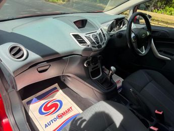 FORD FIESTA 1.4 Zetec 5dr