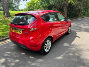 FORD FIESTA 1.4 Zetec 5dr