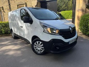 Renault Trafic 1.6 dCi 27 Business SWB Standard Roof Euro 6 5dr