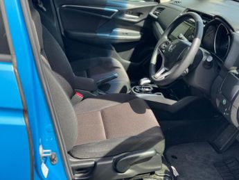 HONDA FIT Hybrid Automatic 1.5 Euro5 5dr