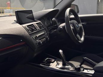 BMW 1 SERIES 1.6 116i Sport Auto Euro 5 (s/s) 5dr