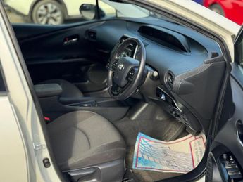 TOYOTA PRIUS 1.8 VVT-h Active Hatchback 5dr Petrol Hybrid CVT Euro 6 (s/s) (1