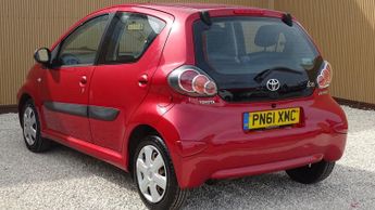 TOYOTA AYGO 1.0 VVT-i Ice