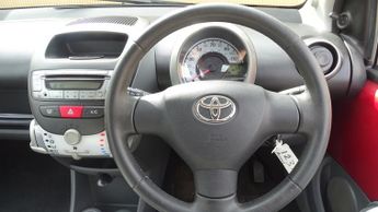 TOYOTA AYGO 1.0 VVT-i Ice