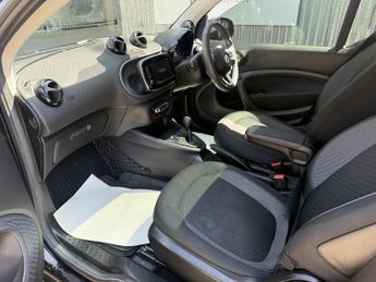 SMART FORTWO 17.6kWh EQ Pulse Premium 3Dr