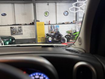 NISSAN CUBE Rider Automatic 1.4 Petrol
