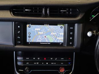 JAGUAR XF 2.0 d R-Sport