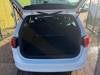 VOLKSWAGEN GOLF 2.0 TDI BlueMotion Tech GTD (Nav) DSG Euro 6 (s/s) 5dr
