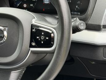 VOLVO XC90 2.0 Momentum D5 PowerPulse AWD