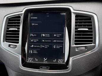 VOLVO XC90 2.0 Momentum D5 PowerPulse AWD