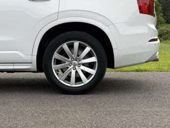 VOLVO XC90 2.0 Momentum D5 PowerPulse AWD