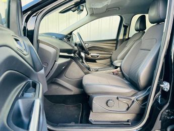 FORD KUGA 1.5 TDCi Titanium Powershift Euro 6 (s/s) 5dr