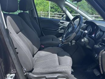VAUXHALL ZAFIRA TOURER 2.0 CDTi SRi