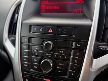 VAUXHALL ASTRA 2.0 CDTi SRi