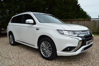 Mitsubishi Outlander 2.4 h TwinMotor 13.8kWh Dynamic