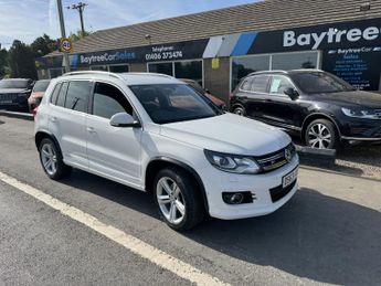 Volkswagen Tiguan 2.0 TDI BlueMotion Tech R-Line