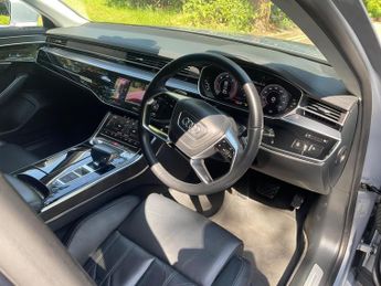 AUDI A8 3.0 TDI V6 50 Tiptronic quattro Euro 6 (s/s) 4dr LWB