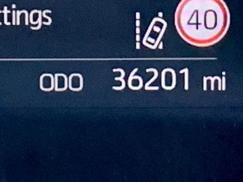 TOYOTA YARIS 1.5 VVT-h Design