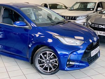 TOYOTA YARIS 1.5 VVT-h Design
