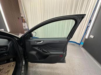FORD FOCUS 2.0 EcoBlue ST-Line X Auto Euro 6 (s/s) 5dr