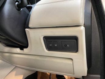 LAND ROVER RANGE ROVER EVOQUE 2.0 TD4 Autobiography