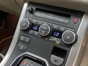 LAND ROVER RANGE ROVER EVOQUE 2.0 TD4 Autobiography