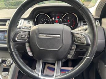 LAND ROVER RANGE ROVER EVOQUE 2.0 TD4 SE Tech Auto 4WD Euro 6 (s/s) 5dr