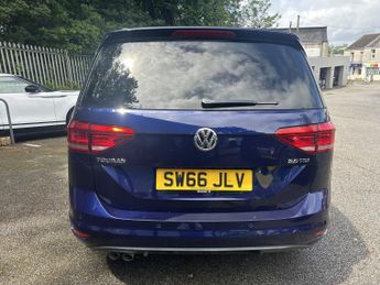 VOLKSWAGEN TOURAN 2.0 TDI BlueMotion Tech SE Family