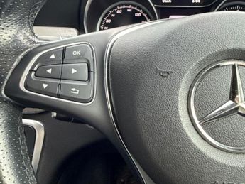 MERCEDES-BENZ GLA 2.1 GLA200d Sport Premium Plus
