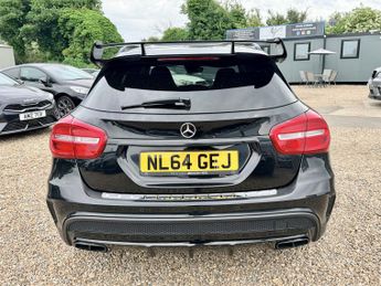 MERCEDES-BENZ GLA 2.0 GLA45 AMG SUV 5dr Petrol SpdS DCT 4MATIC Euro 6