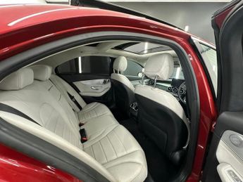 MERCEDES-BENZ C CLASS 2.1 C220d Sport (Premium Plus) 7G-Tronic+ Euro 6 (s/s) 4dr