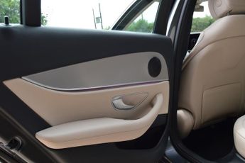 MERCEDES-BENZ E CLASS 2.0 E220d SE