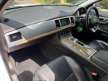JAGUAR XF 2.2d Premium Luxury Auto Euro 5 (s/s) 4dr